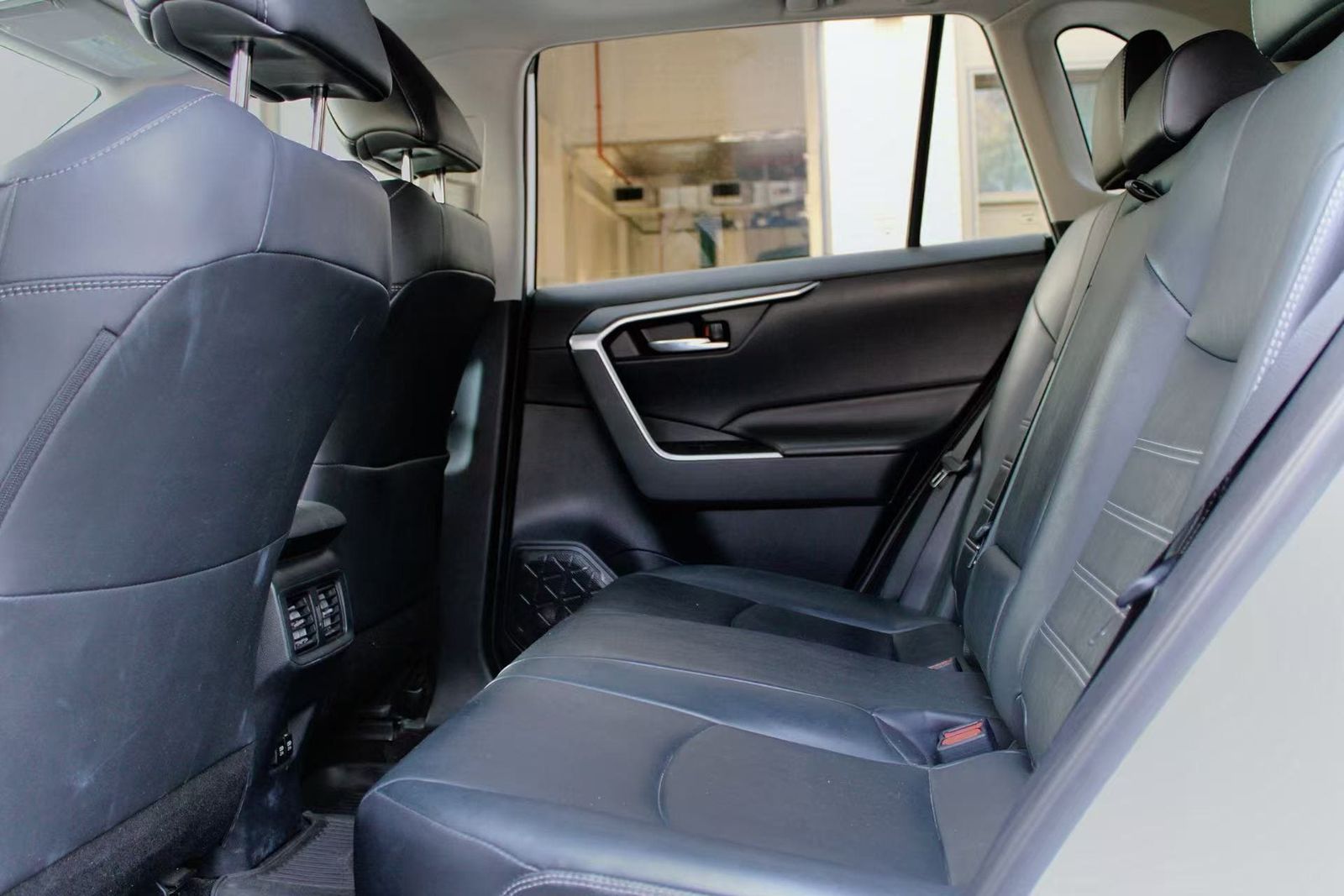 2020 Toyota RAV4 XLE Premium AWD