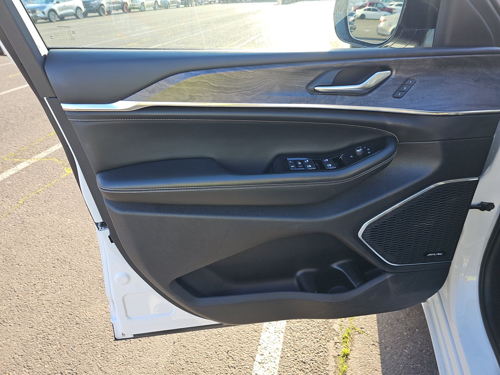 2024 Jeep Grand Cherokee Overland AWD