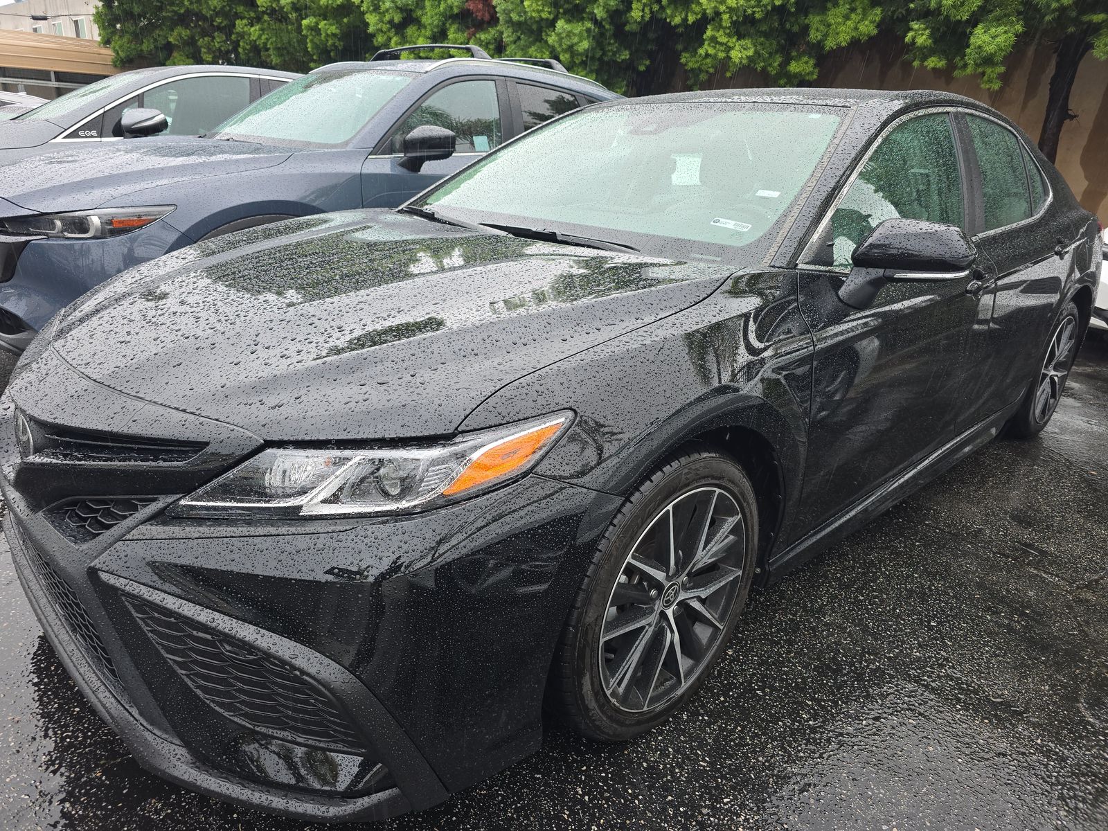 2023 Toyota Camry SE FWD