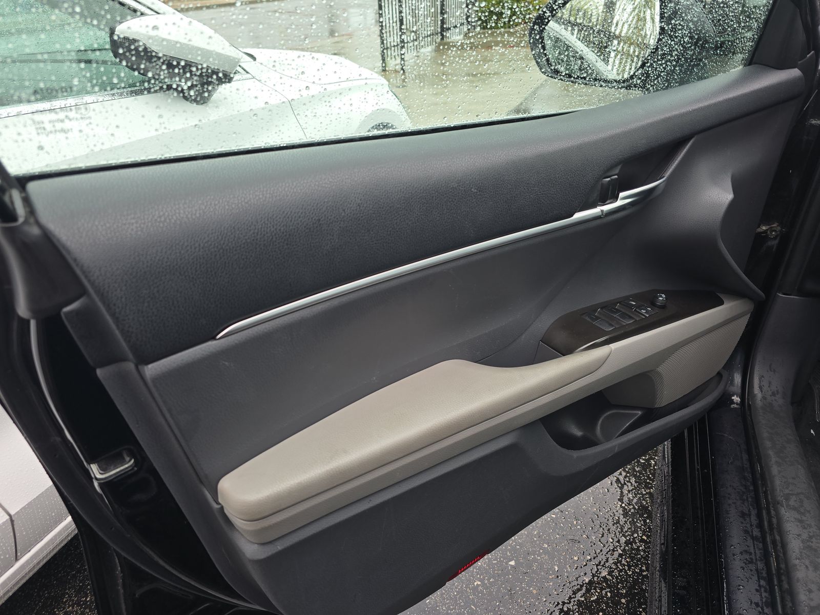 2023 Toyota Camry SE FWD