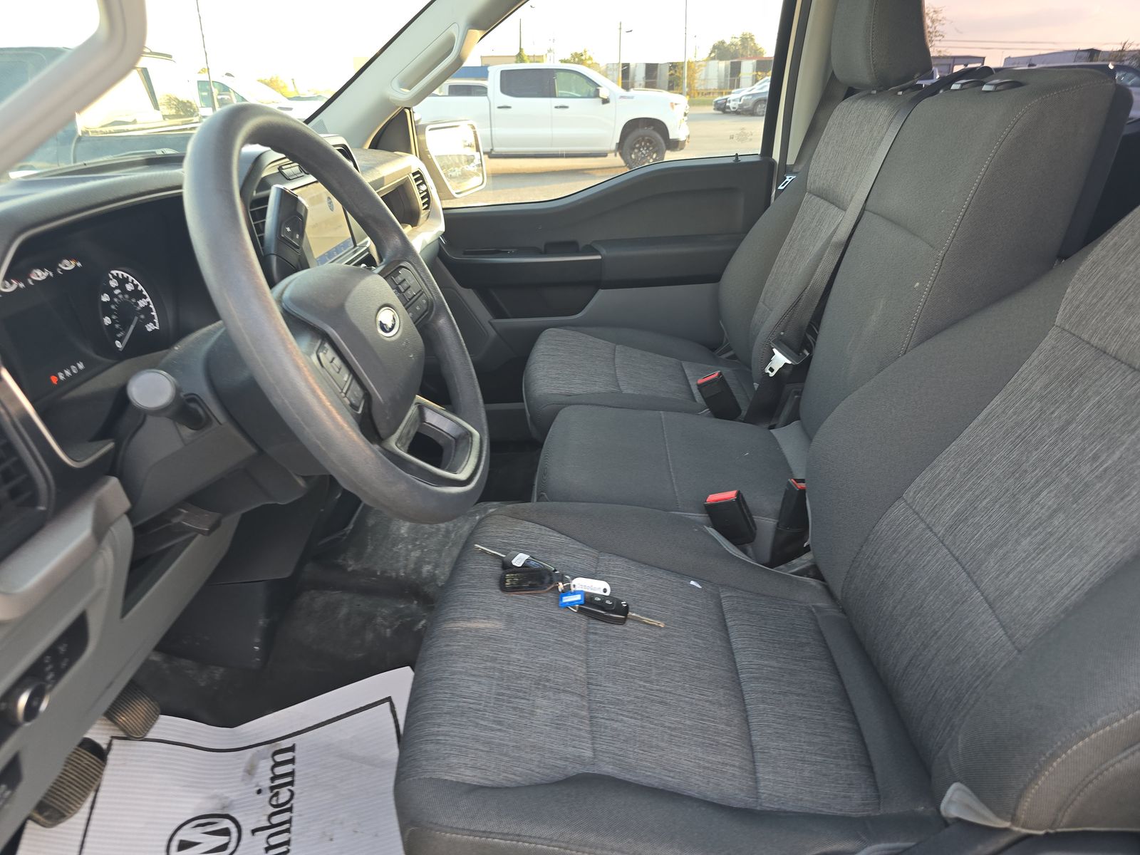 2022 Ford F-150 XL AWD