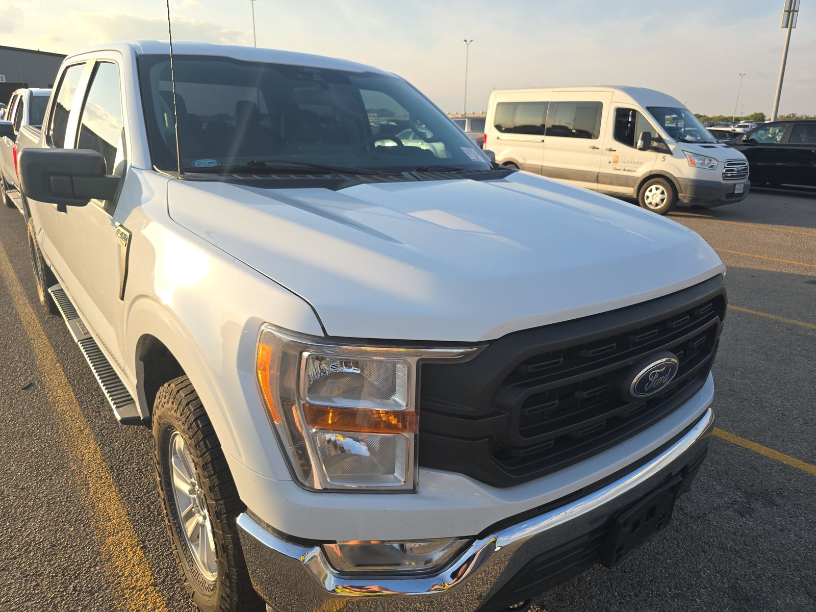 2022 Ford F-150 XL AWD