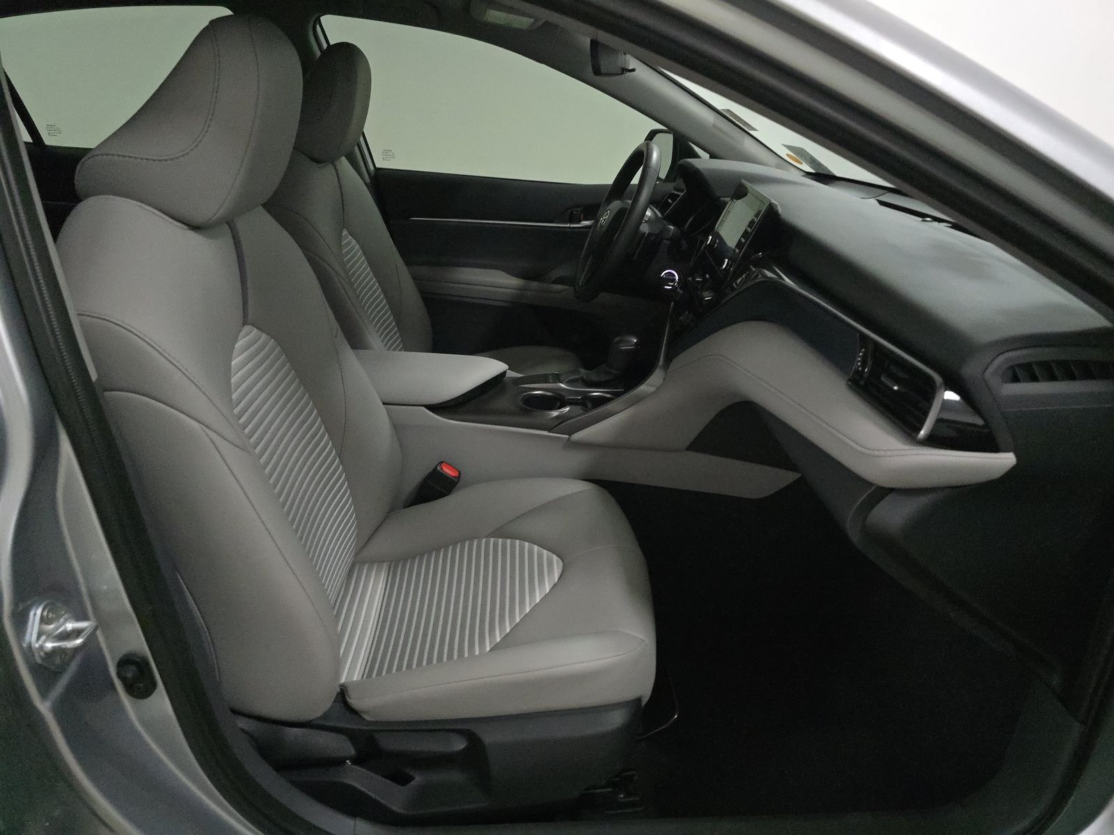 2024 Toyota Camry SE FWD