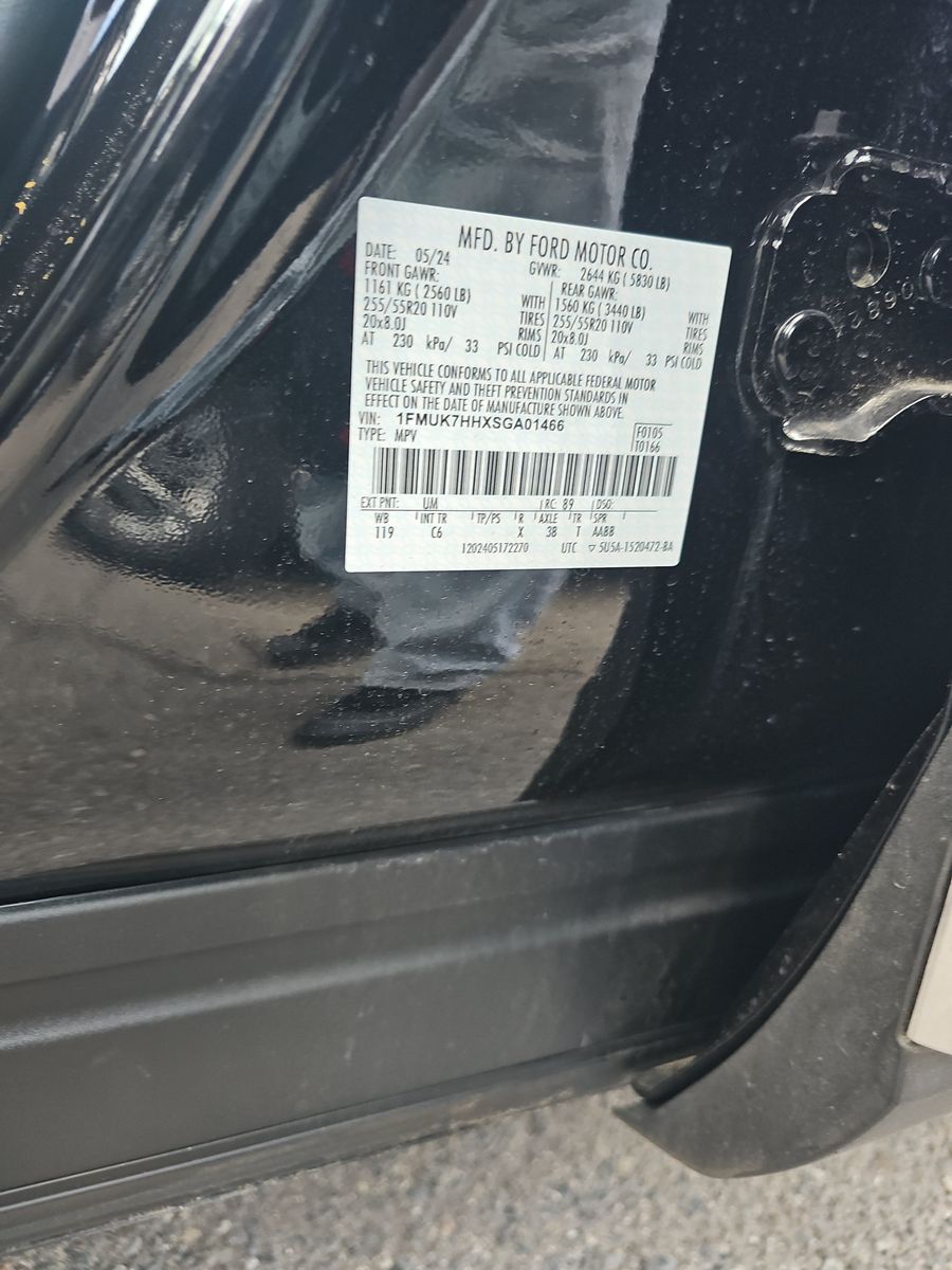 2025 Ford Explorer Platinum FWD