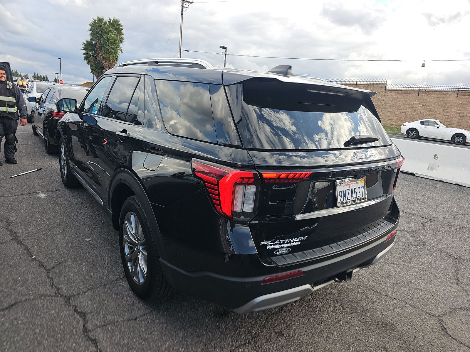 2025 Ford Explorer Platinum FWD