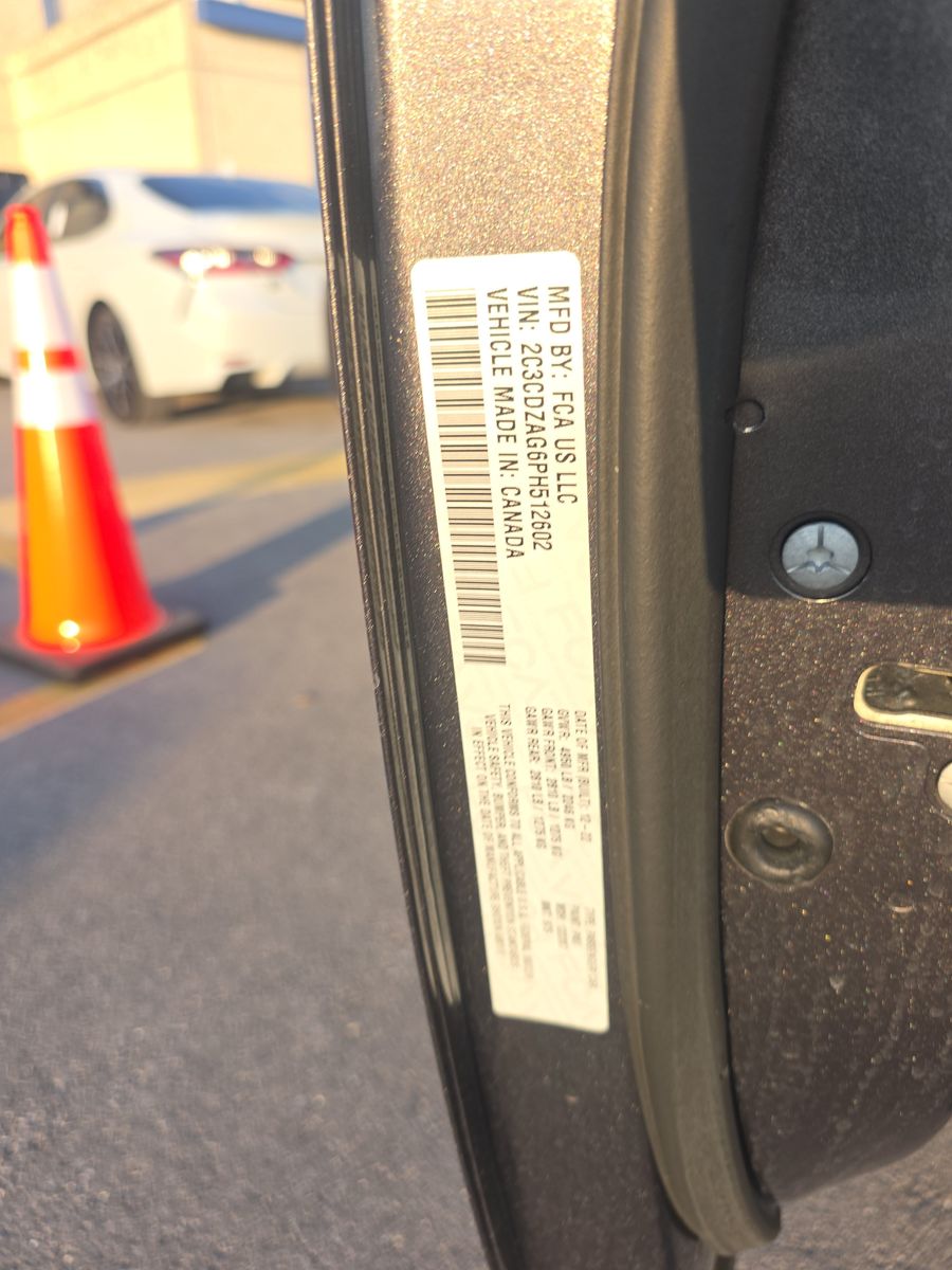 2023 Dodge Challenger SXT RWD