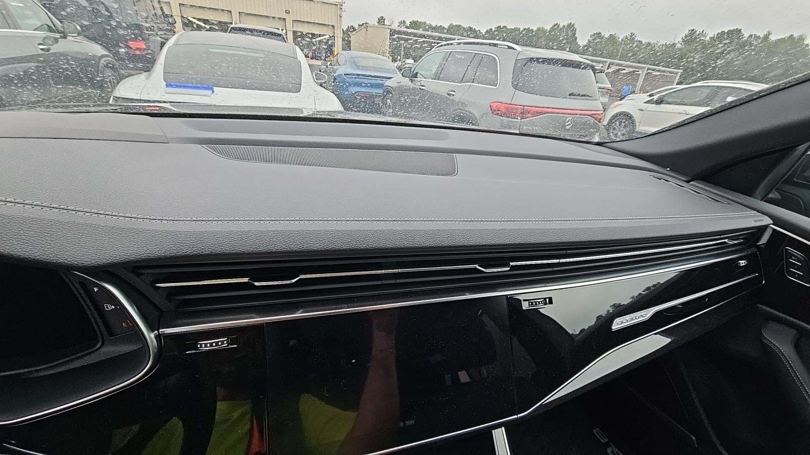 2024 Audi Q8 Prestige AWD