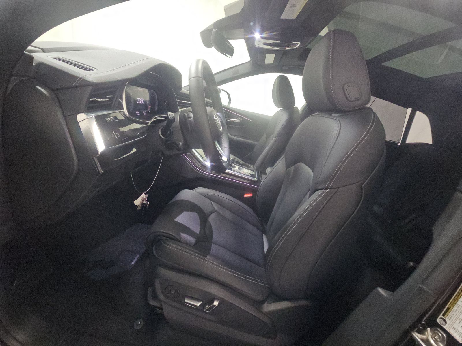 2024 Audi Q8 Prestige AWD