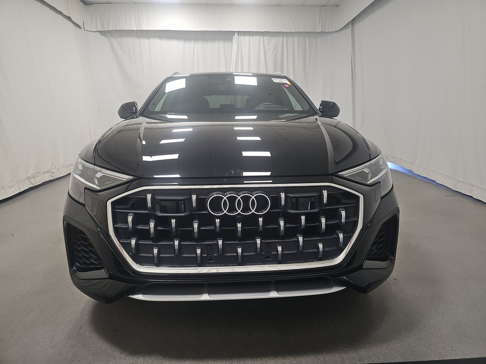 2024 Audi Q8 Prestige AWD