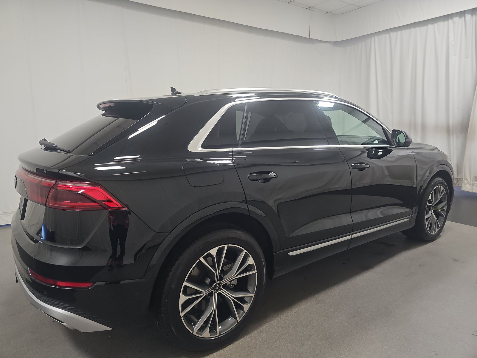 2024 Audi Q8 Prestige AWD