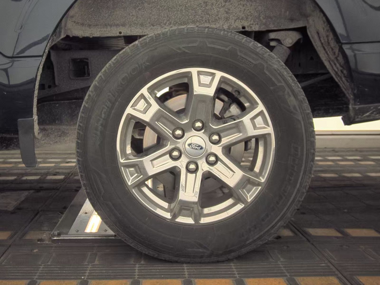 2023 Ford F-150 XLT RWD