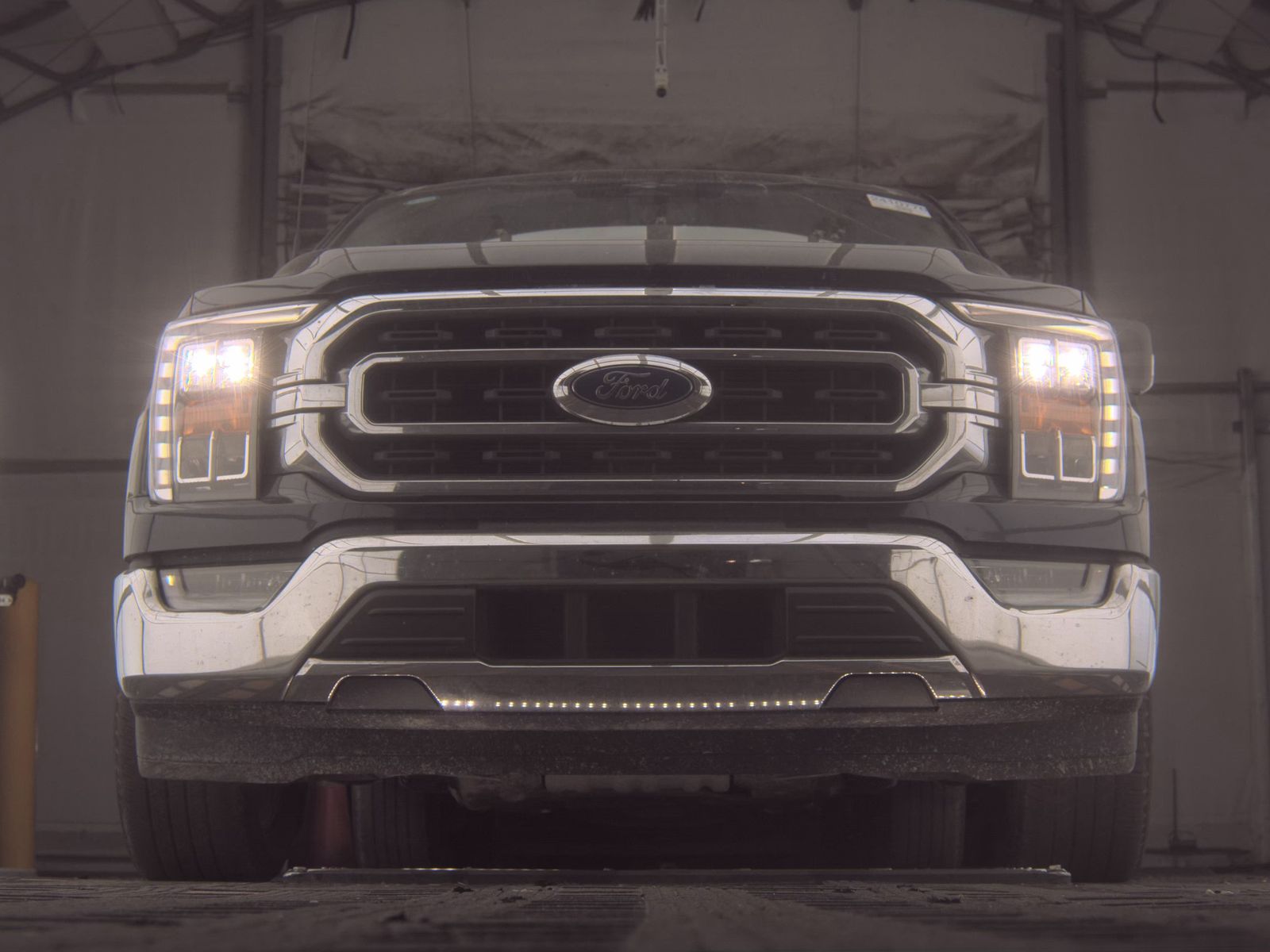 2023 Ford F-150 XLT RWD
