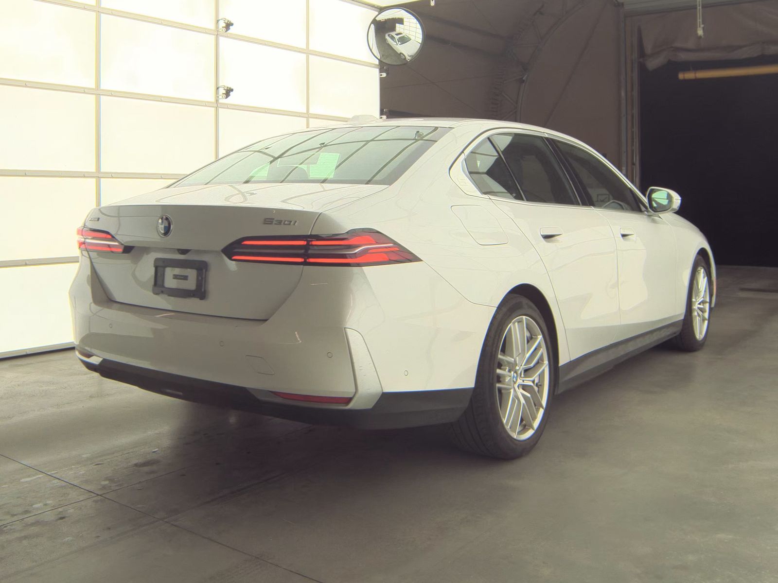 2025 BMW 5 Series 530i xDrive AWD