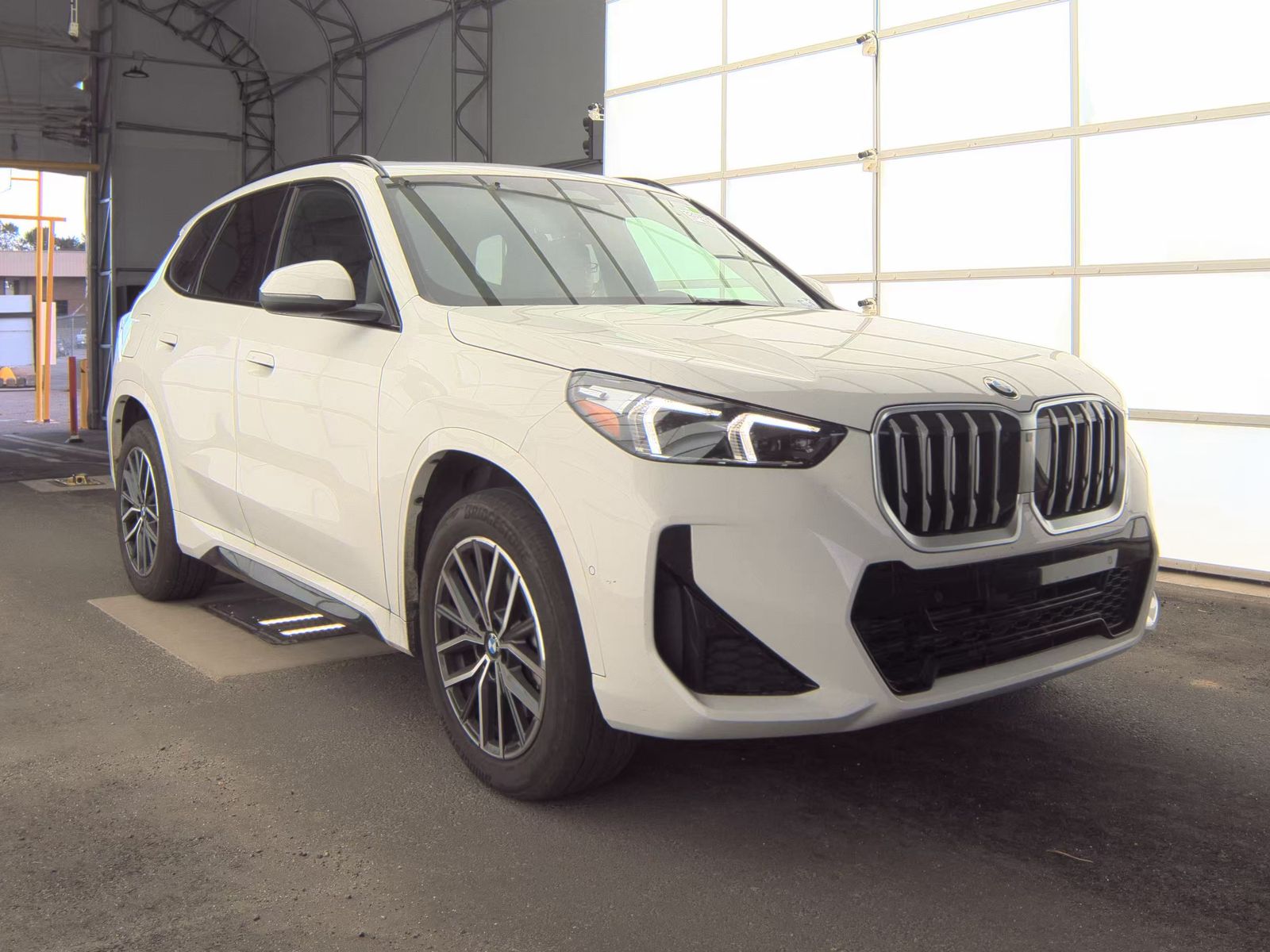 2025 BMW X1 xDrive28i AWD