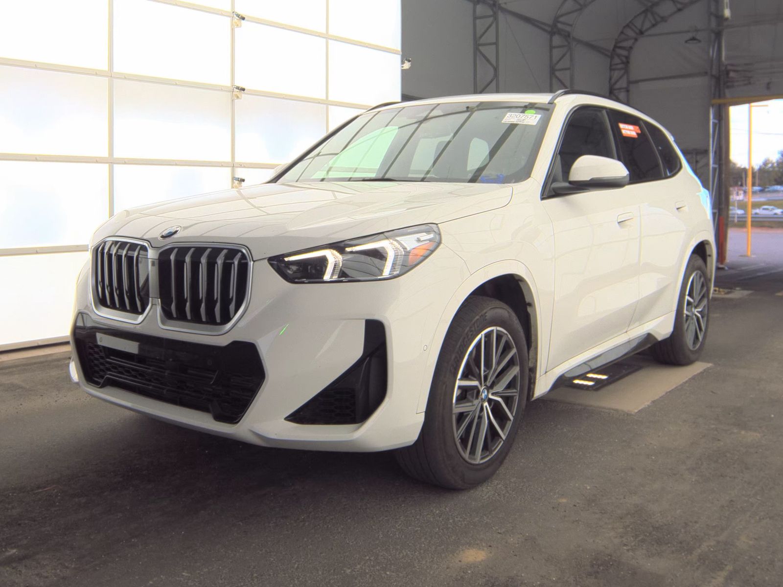 2025 BMW X1 xDrive28i AWD