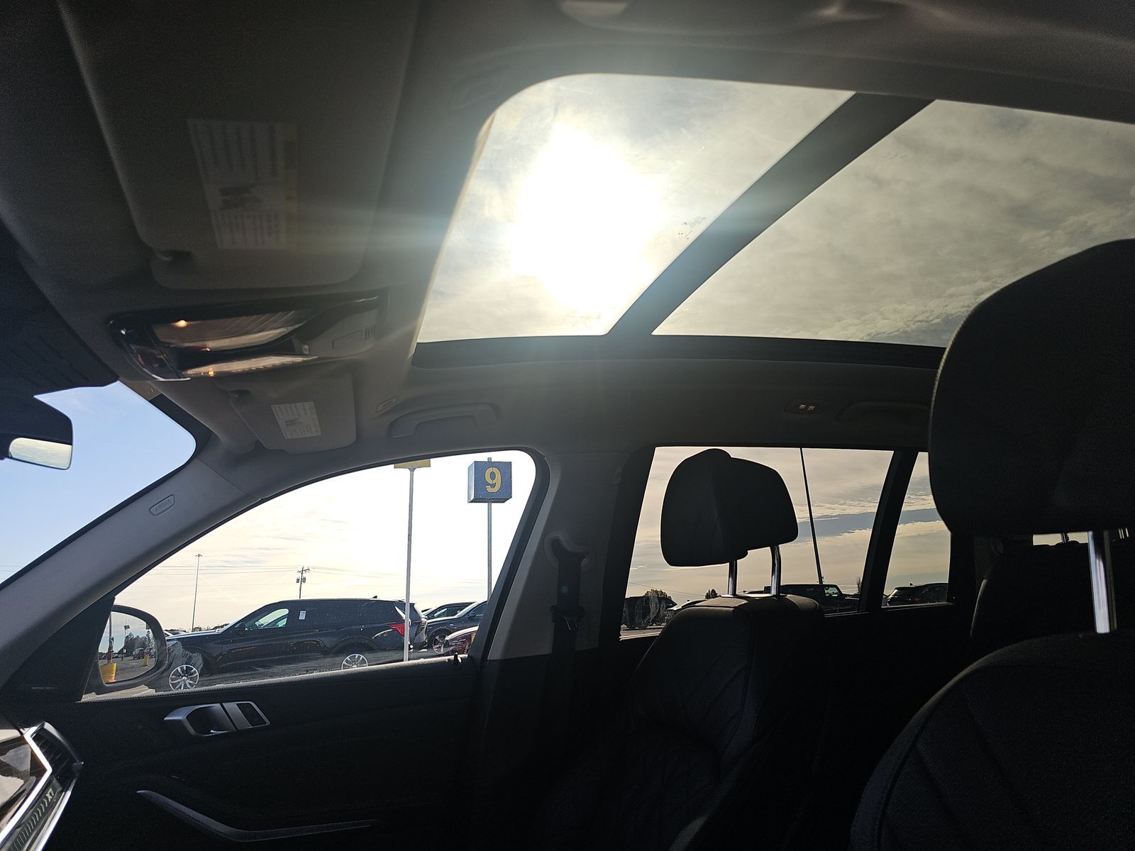 2025 BMW X7 xDrive40i AWD