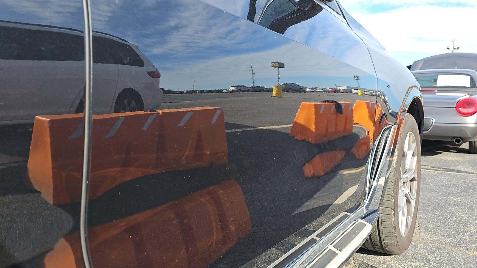 2025 BMW X7 xDrive40i AWD