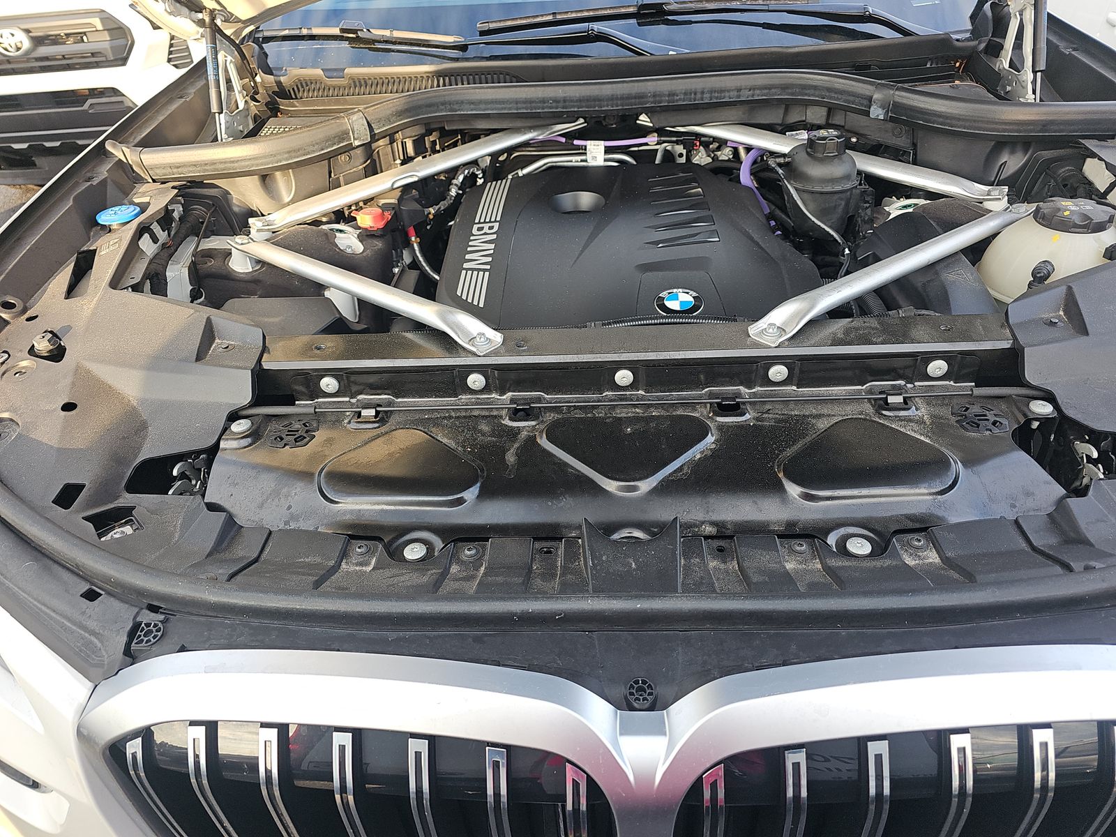 2025 BMW X7 xDrive40i AWD