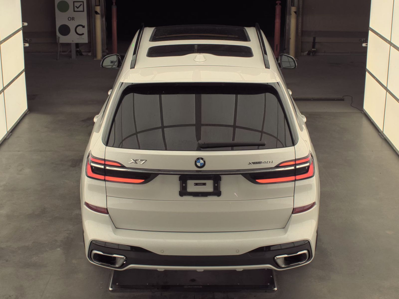 2025 BMW X7 xDrive40i AWD