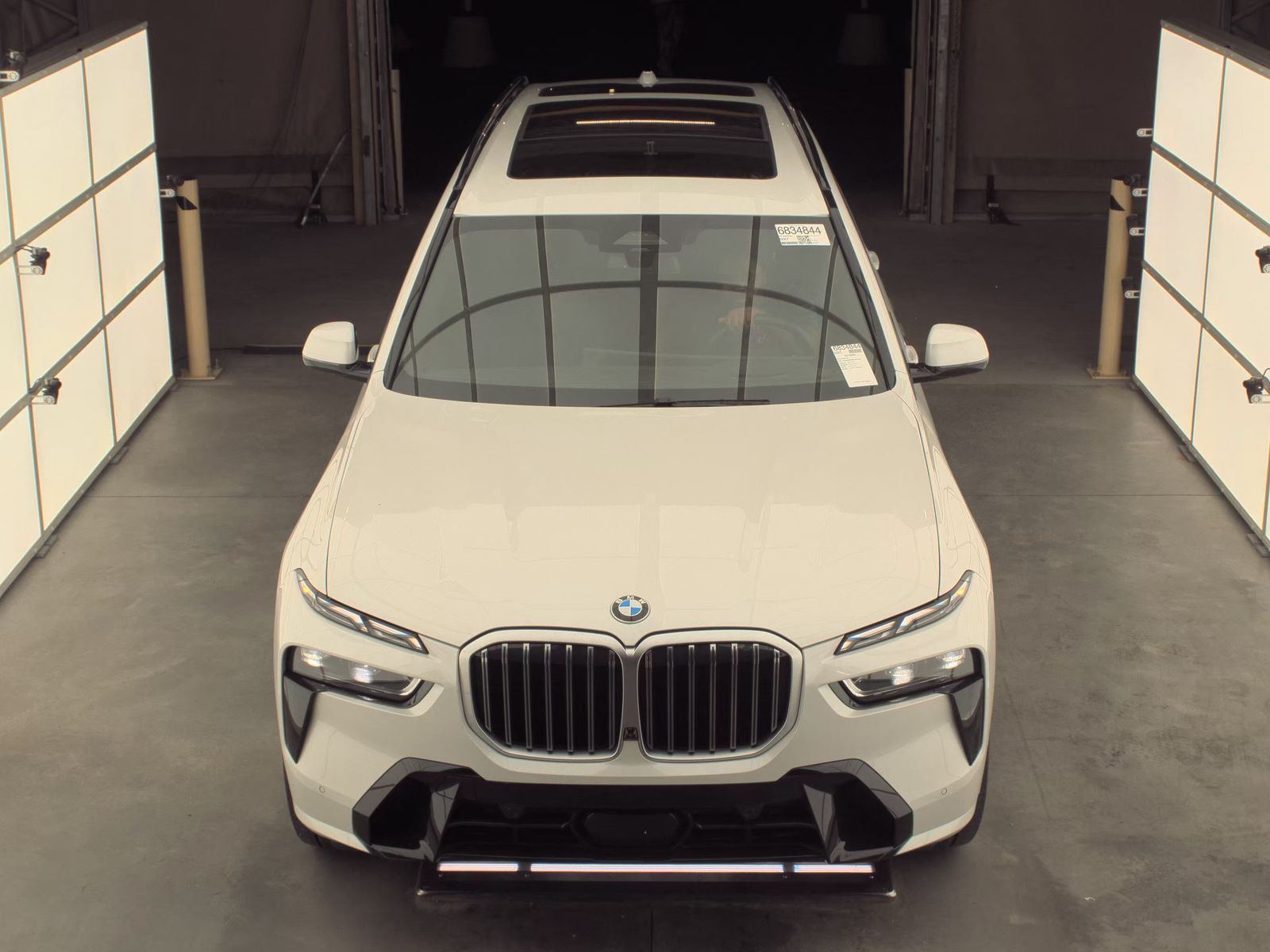 2025 BMW X7 xDrive40i AWD