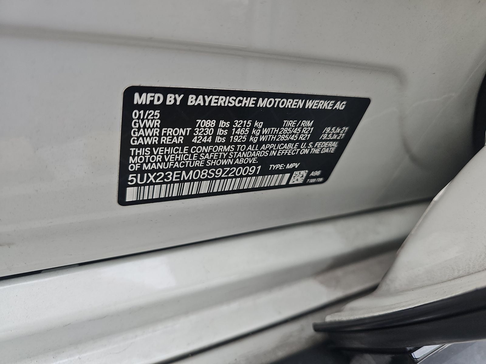 2025 BMW X7 xDrive40i AWD