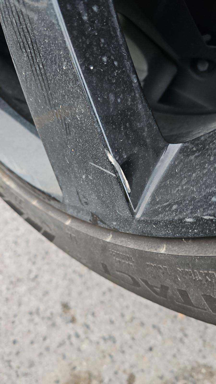 2024 Land Rover Defender 130 S AWD