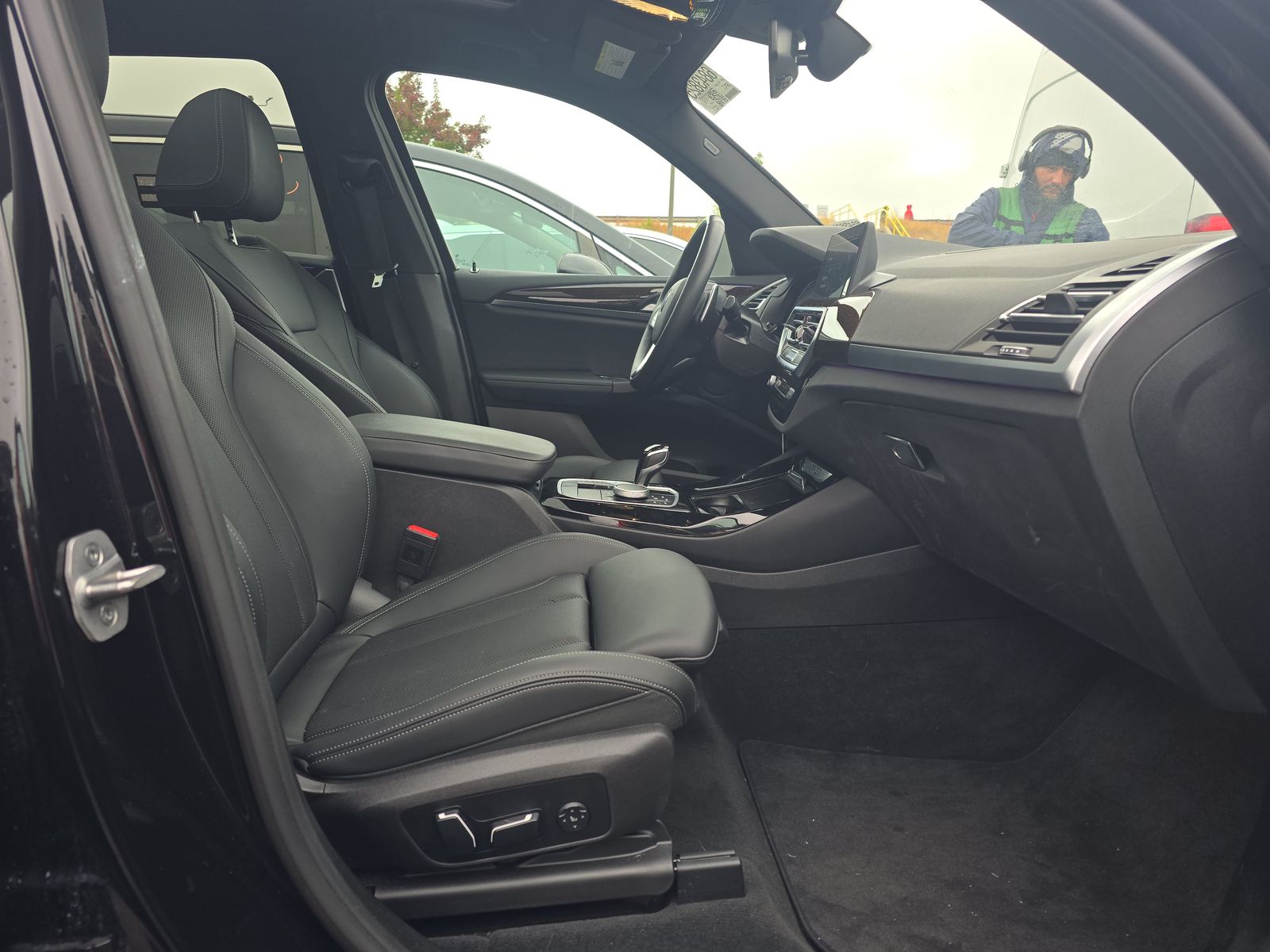 2024 BMW X3 sDrive30i RWD