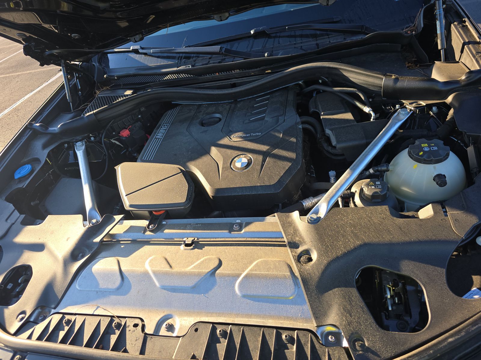 2025 BMW X4 xDrive30i AWD