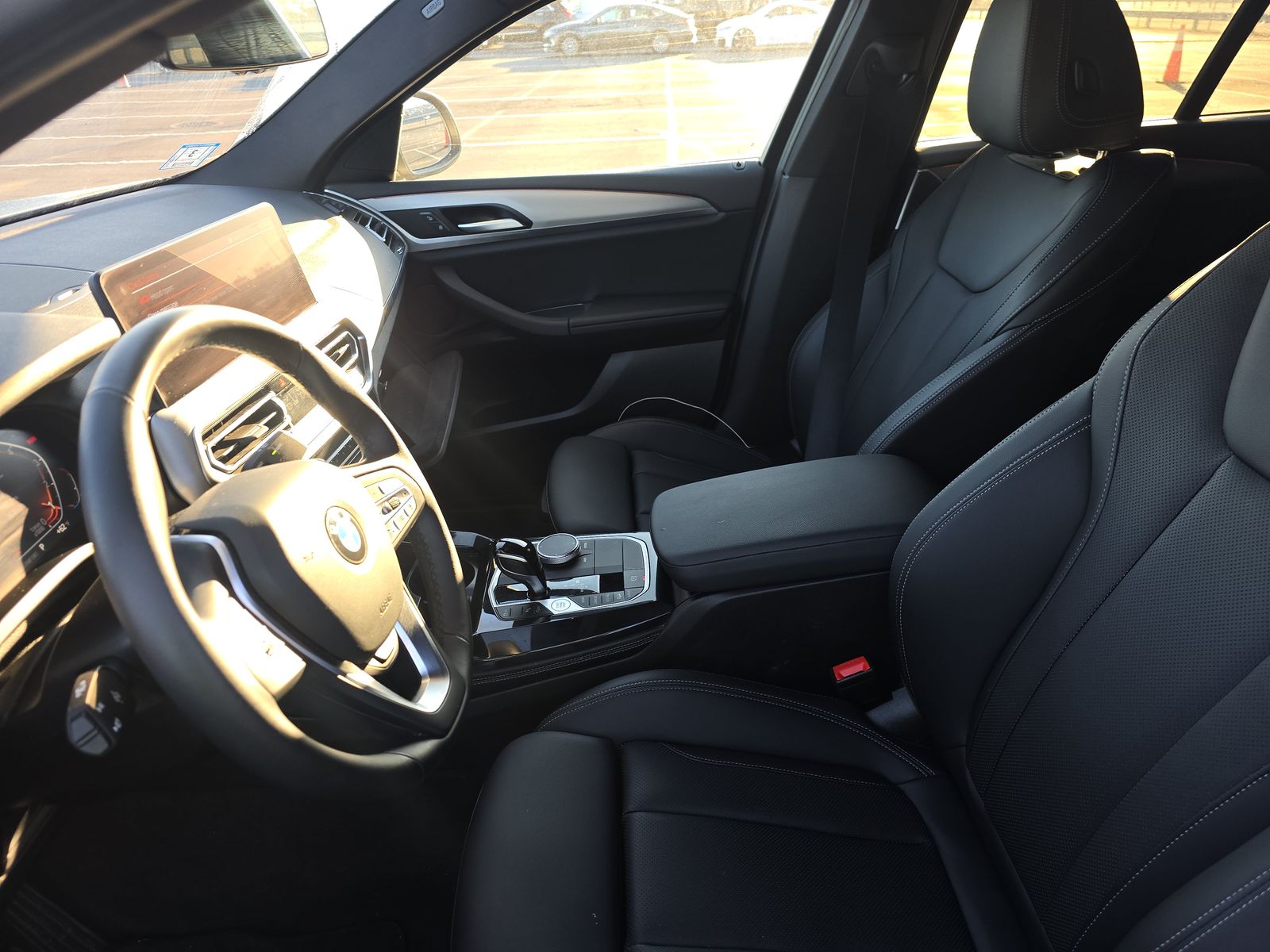 2025 BMW X4 xDrive30i AWD