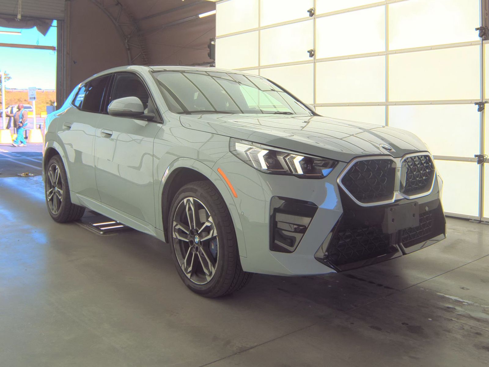 2025 BMW X2 xDrive28i AWD