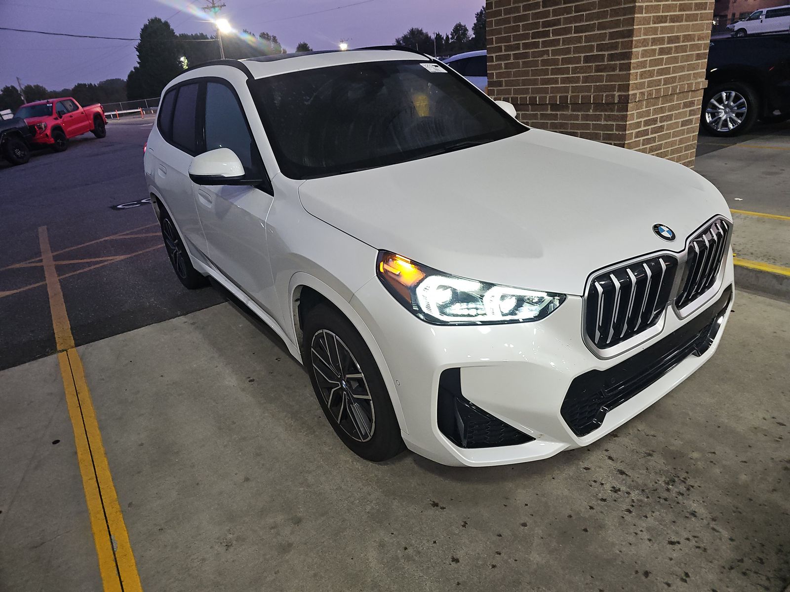 2025 BMW X1 xDrive28i AWD