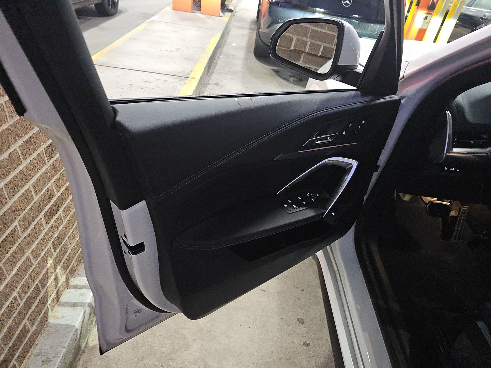 2025 BMW X1 xDrive28i AWD