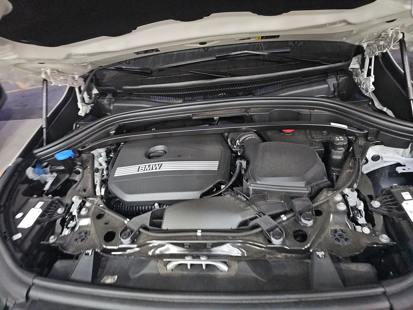 2025 BMW X1 xDrive28i AWD