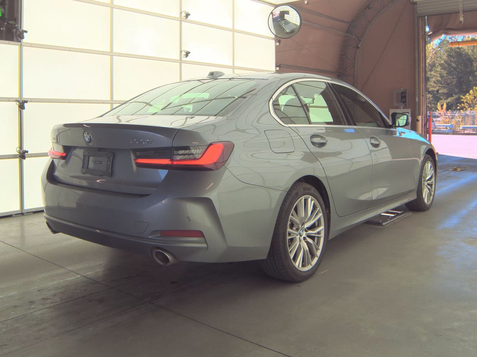 2024 BMW 3 Series 330i xDrive AWD