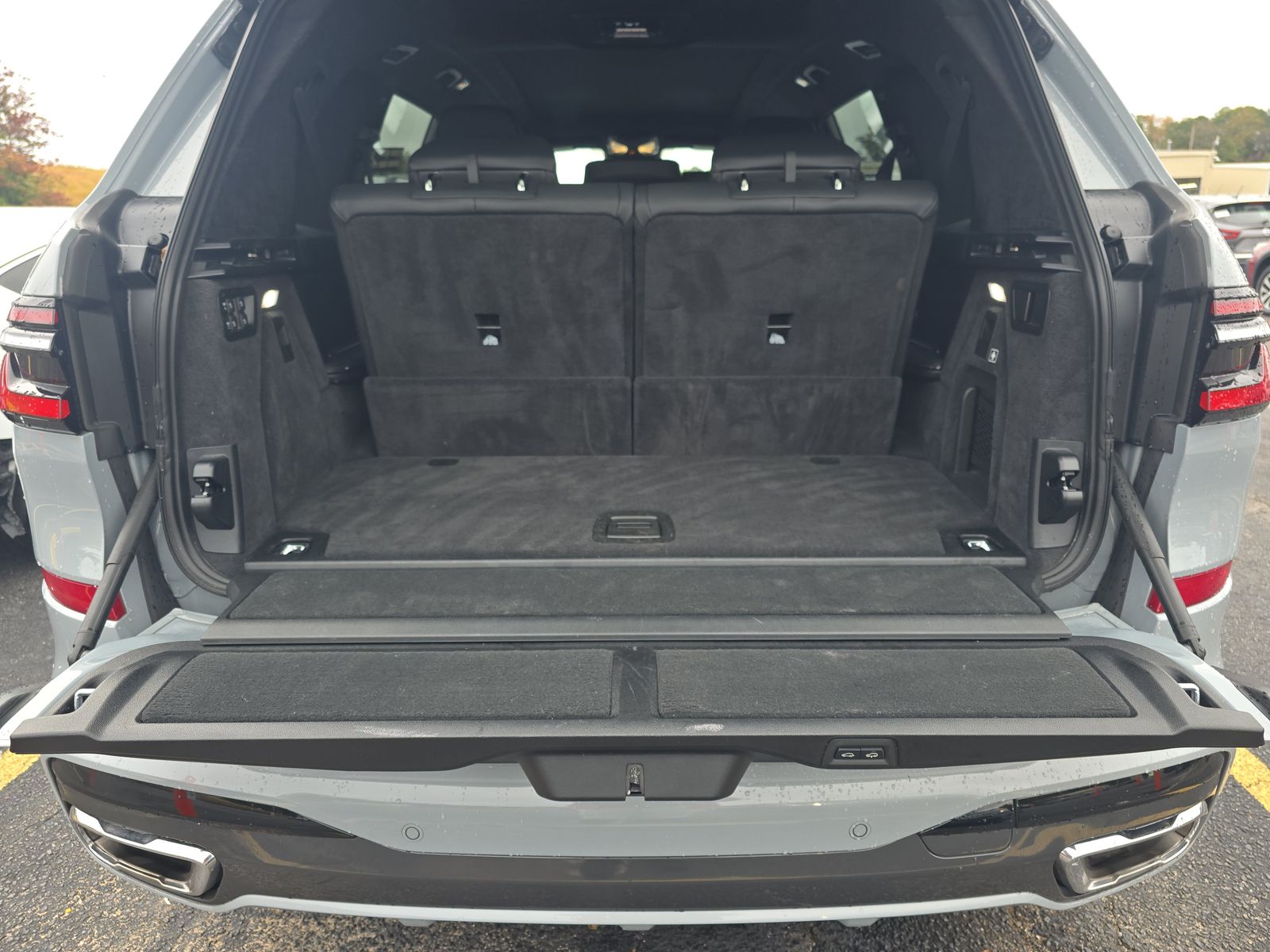 2025 BMW X7 xDrive40i AWD