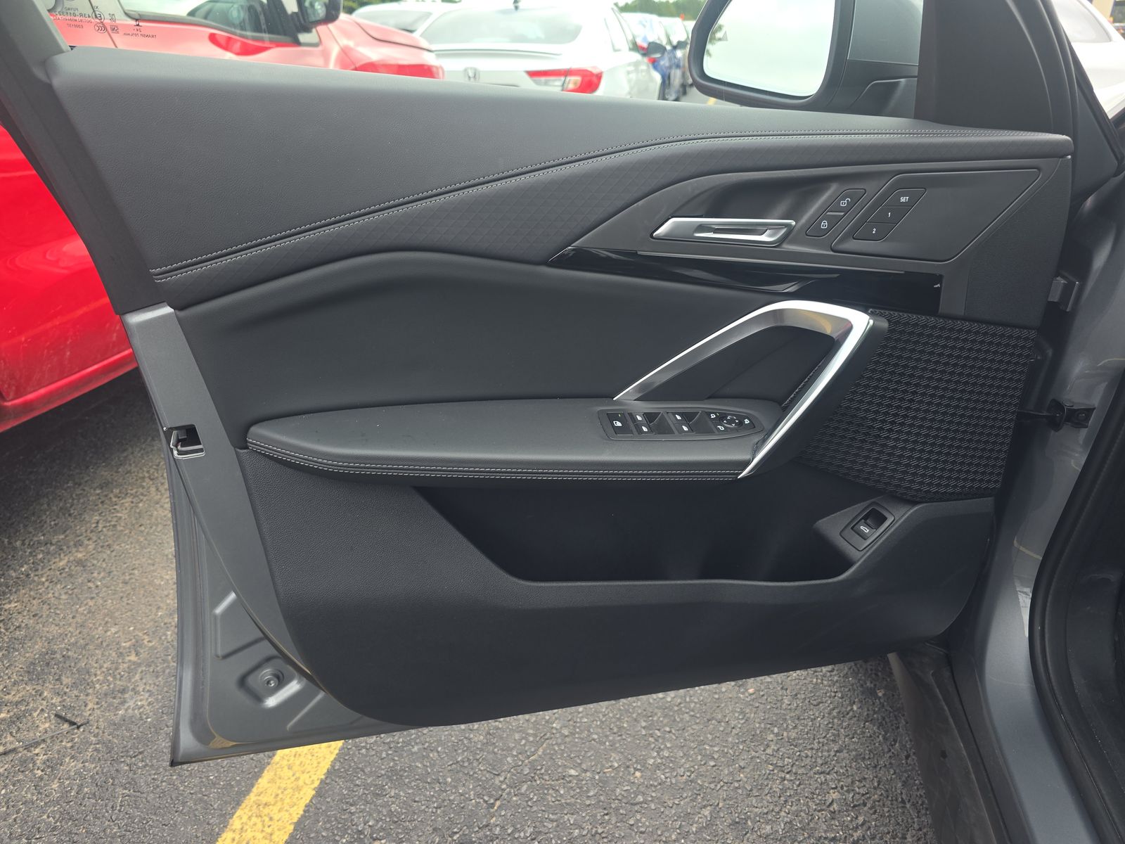 2025 BMW X2 xDrive28i AWD