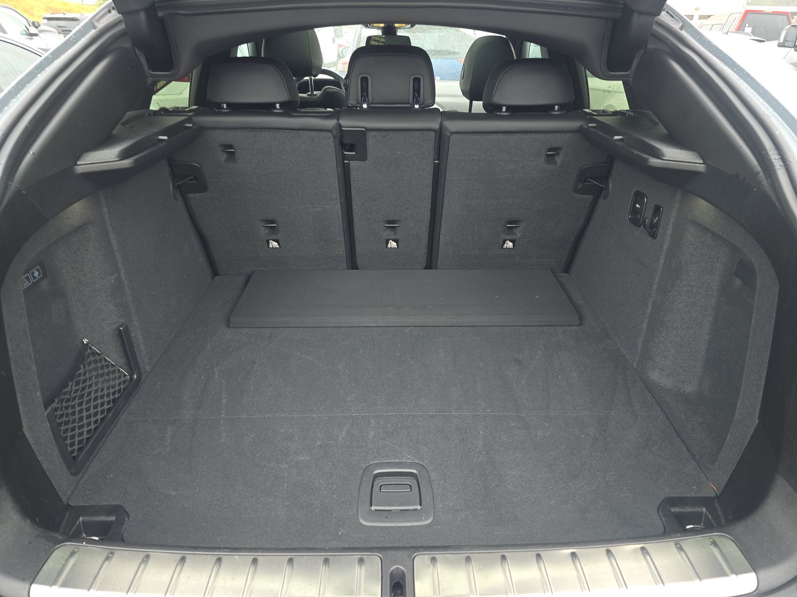 2025 BMW X4 xDrive30i AWD