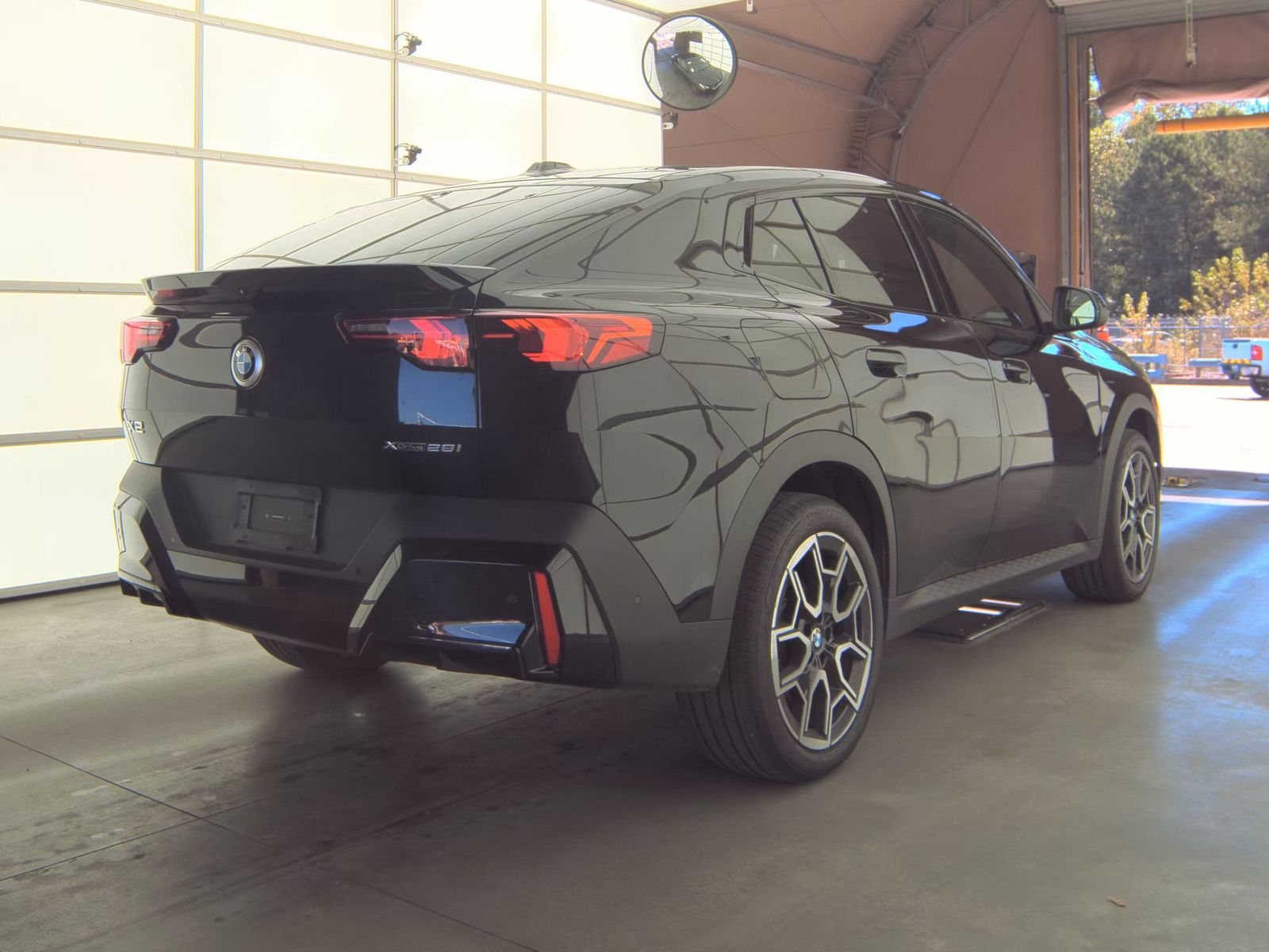 2025 BMW X2 xDrive28i AWD