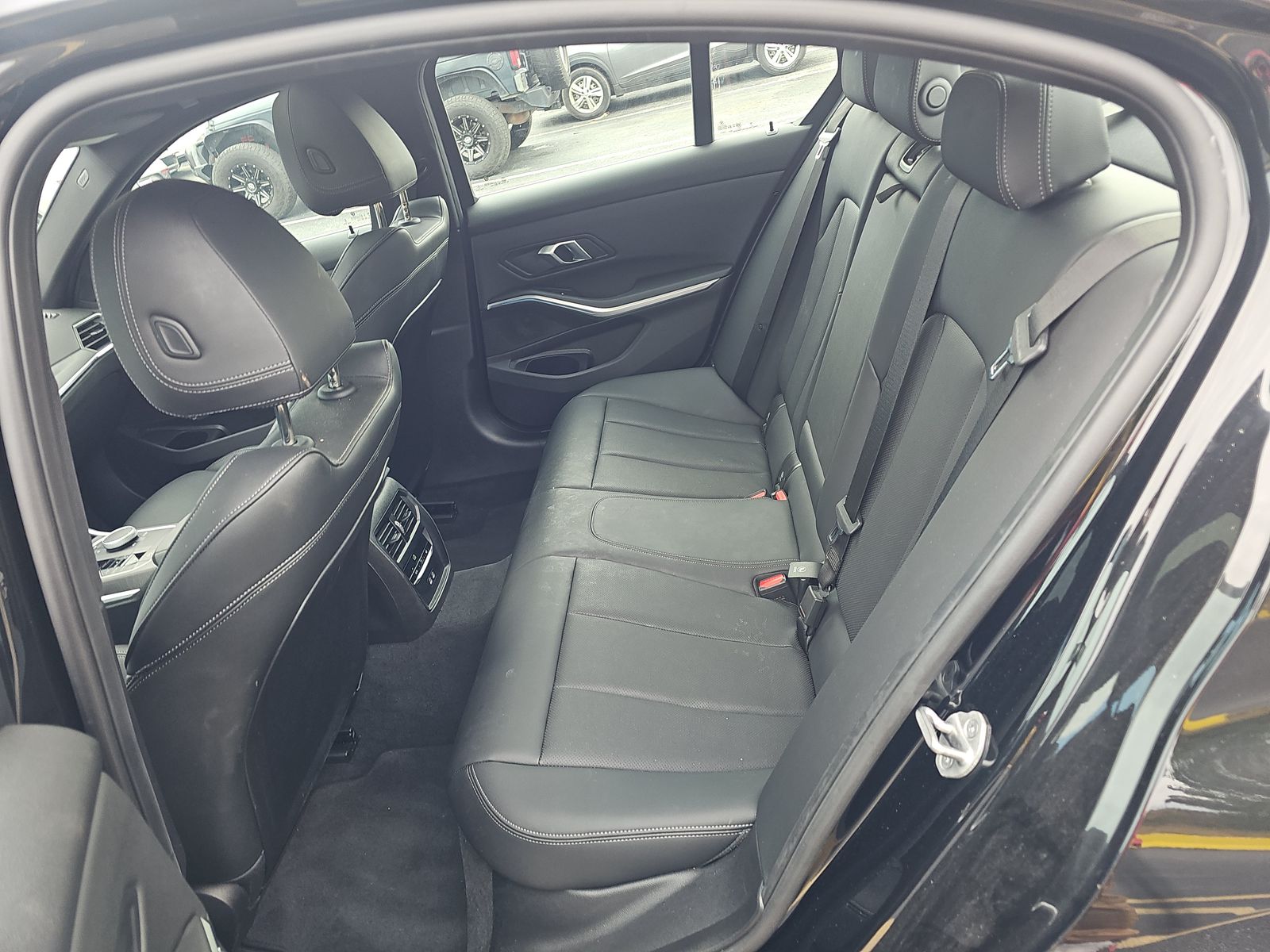 2024 BMW 3 Series 330i RWD