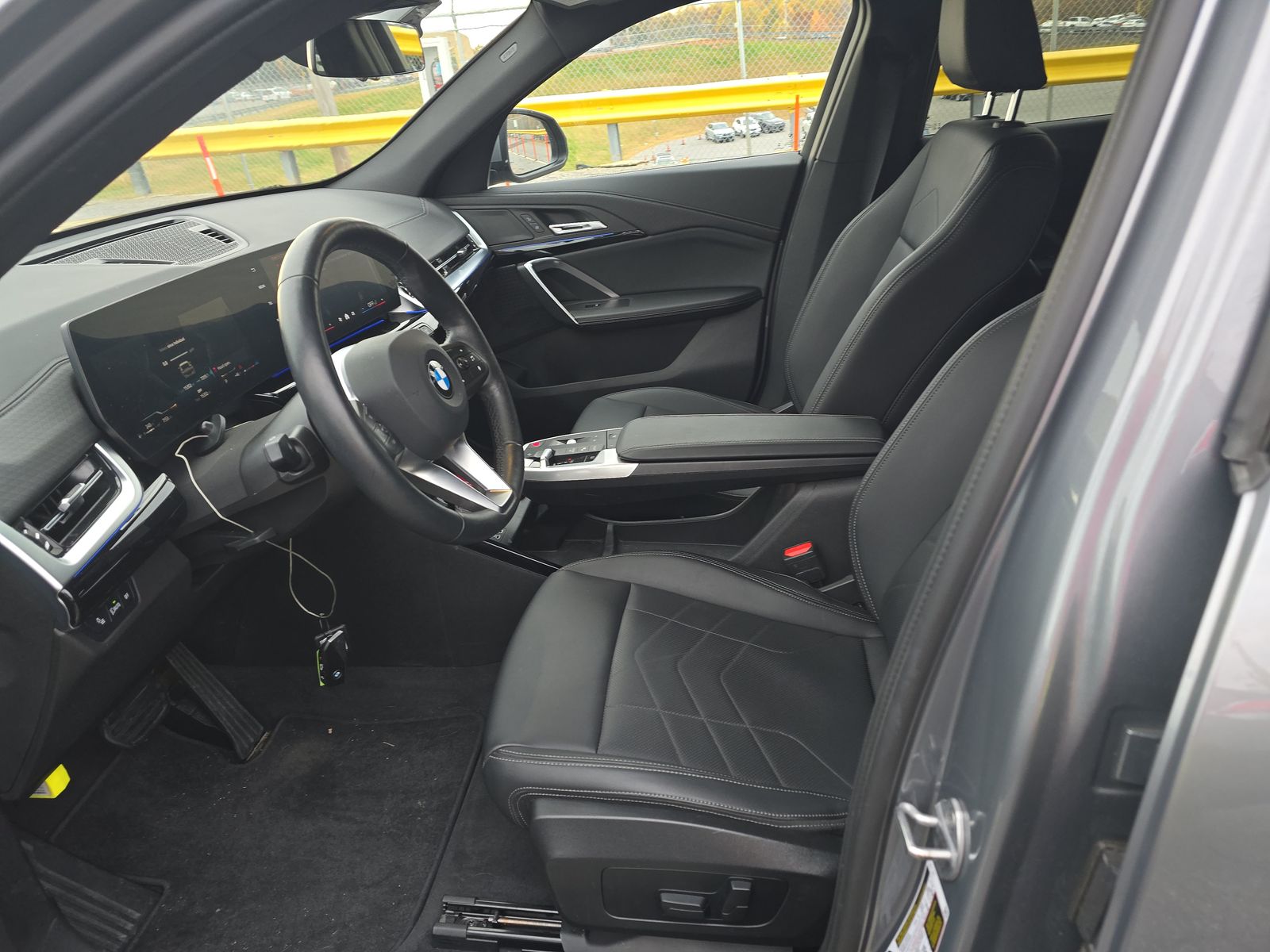 2025 BMW X2 xDrive28i AWD