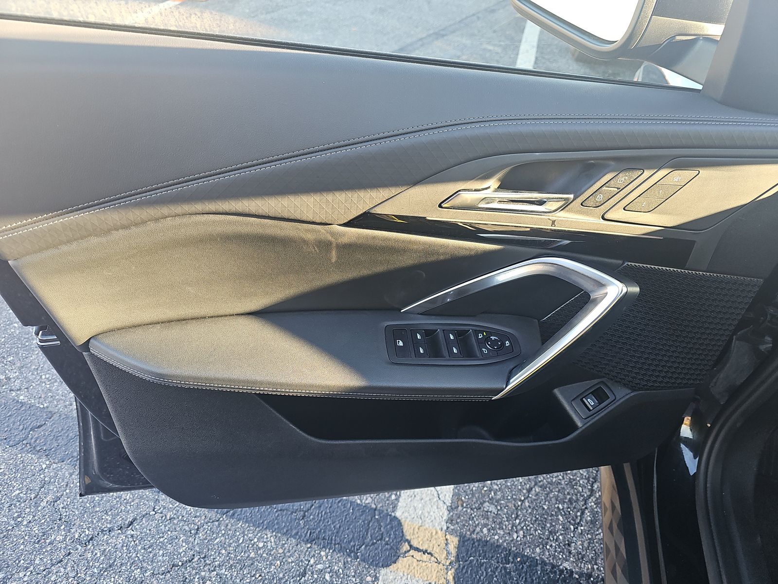 2025 BMW X2 xDrive28i AWD