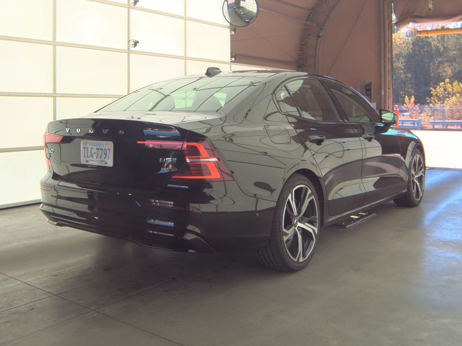 2024 Volvo S60 B5 Plus AWD