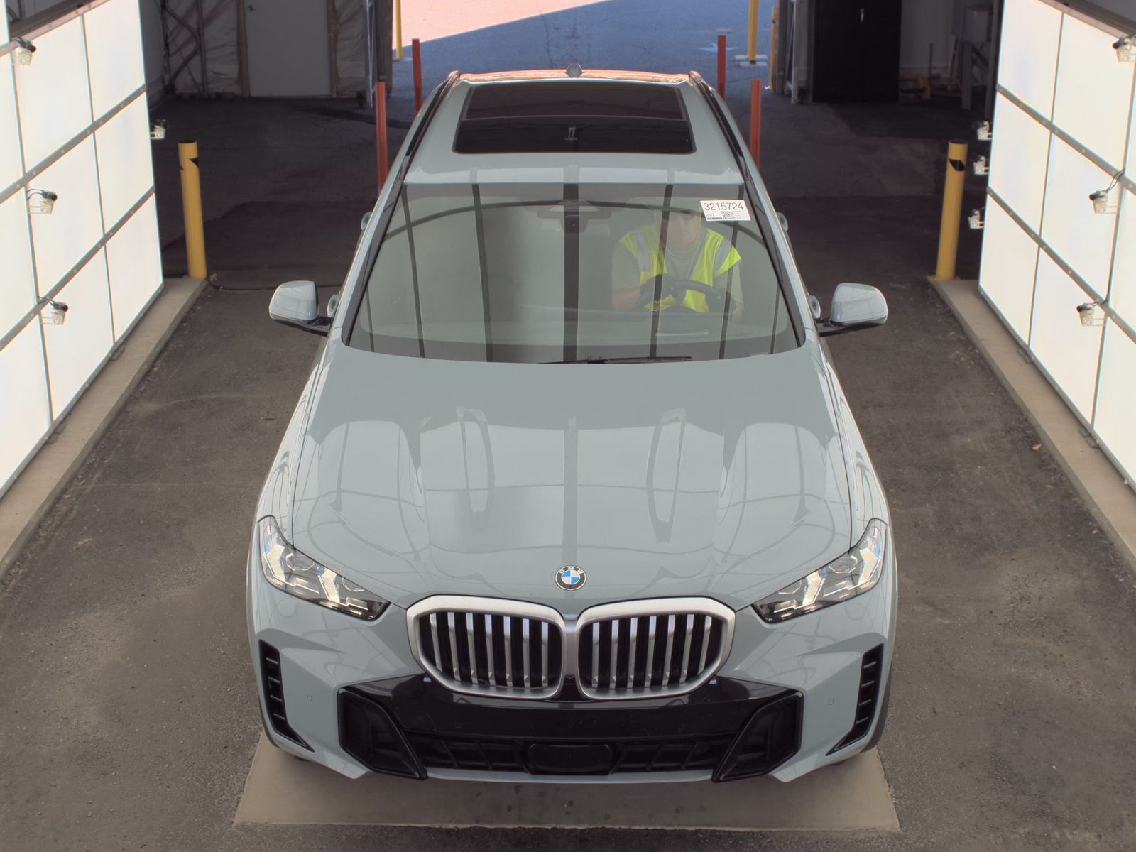2025 BMW X5 xDrive40i AWD
