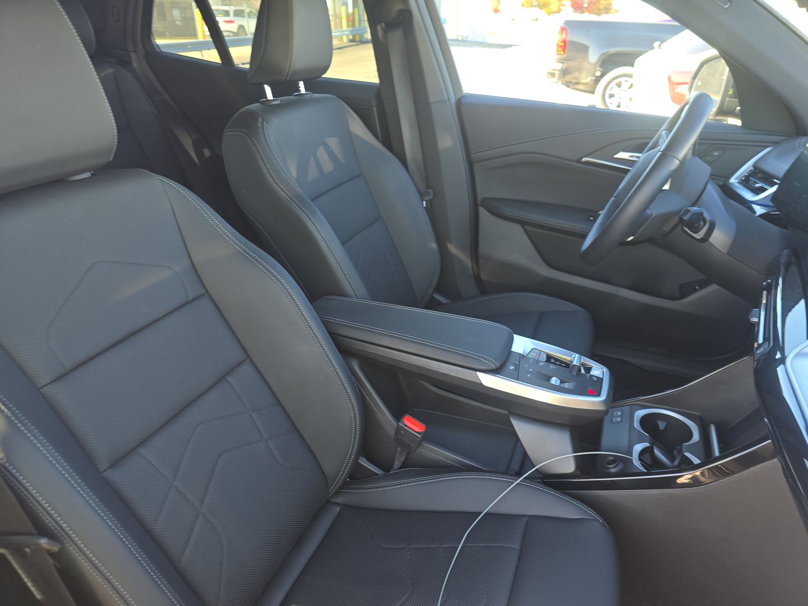 2025 BMW X2 xDrive28i AWD