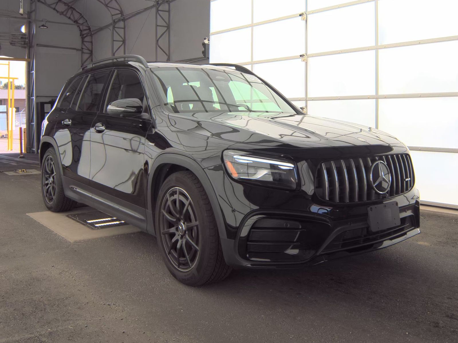 2025 Mercedes-Benz GLB AMG GLB 35 AWD