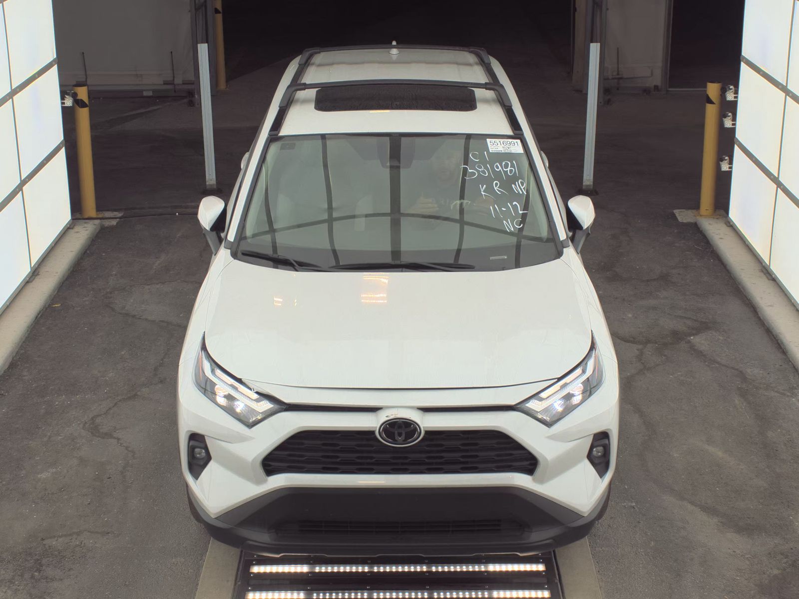 2025 Toyota RAV4 XLE Premium FWD