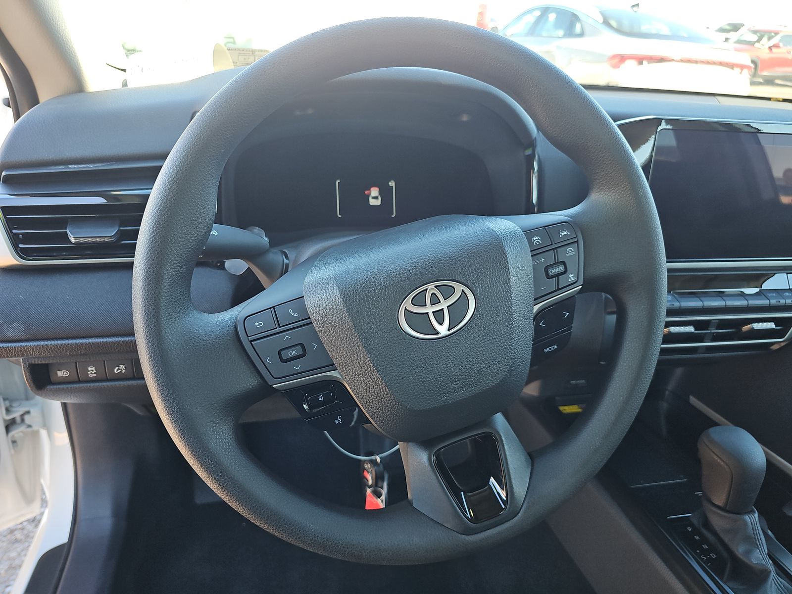 2025 Toyota Camry LE FWD