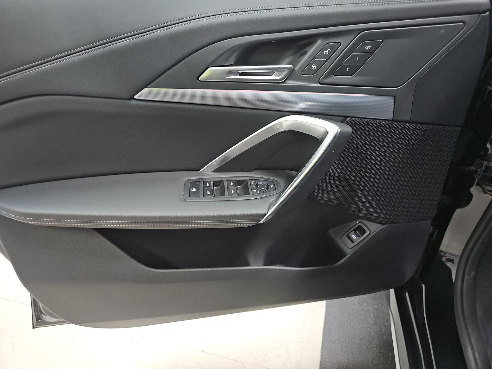 2025 BMW X1 xDrive28i AWD