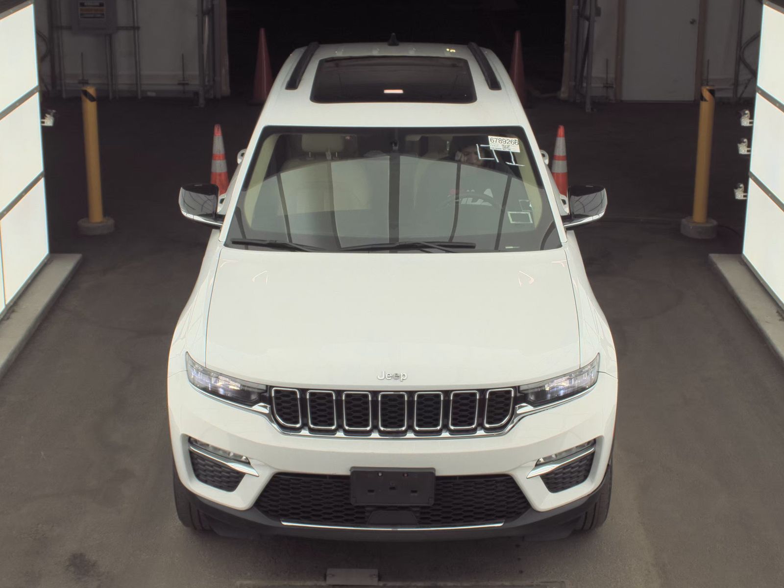 2022 Jeep Grand Cherokee Limited AWD