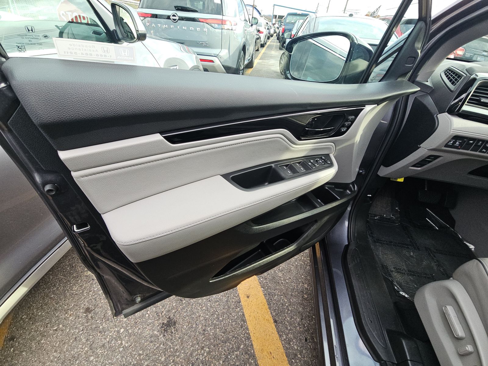 2023 Honda Odyssey Elite FWD